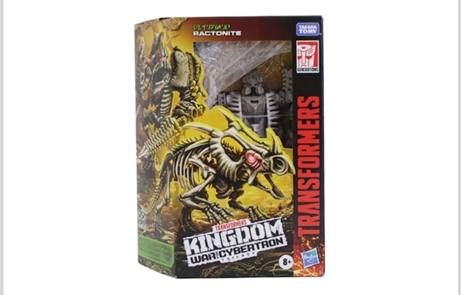  First Look Transformers Kingdom Airazor, Dinobot, Huffer, Ultra Magnus, Inferno Figures  (4 of 7)